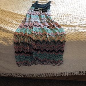 Cute dress worn once, excellent condition!
